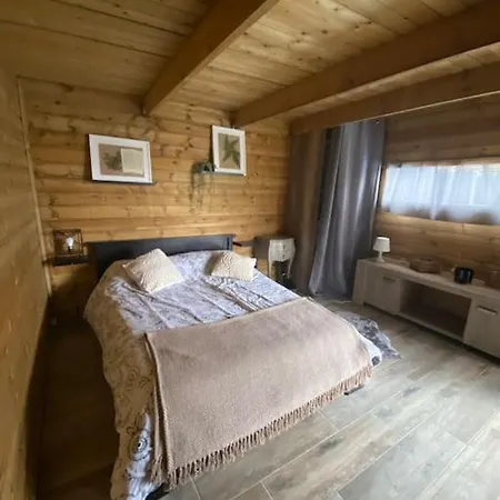 Arras Piscine Et Villa *